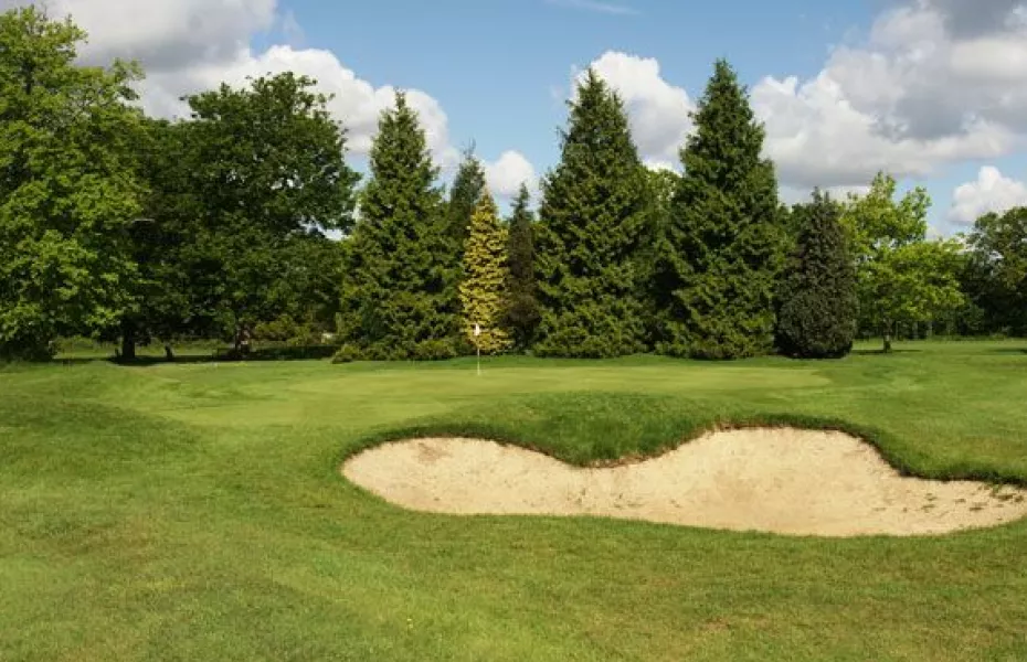 Strawberry Hill Golf Club